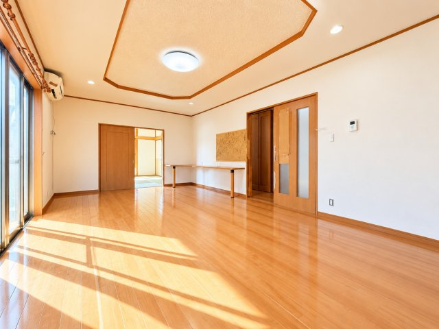 東近江市宮川町の居間・リビング|使いやすいリビングです