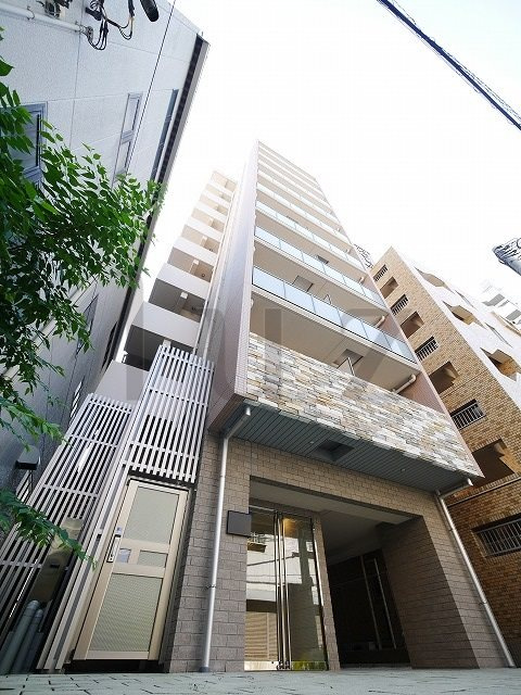 エストゥルース横濱吉野町の外観