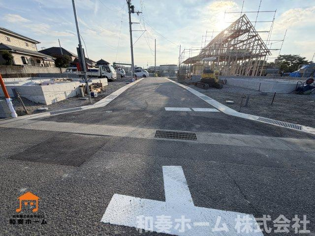 クレイドルガーデン北島町新喜来第2の前面道路含む現地写真