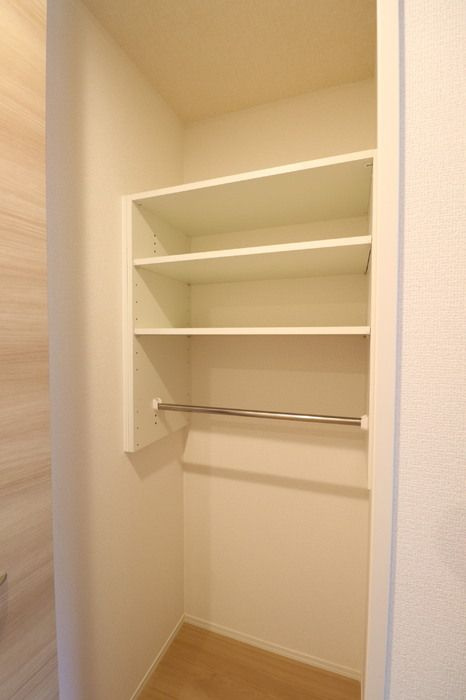 アベニール大倉山の玄関