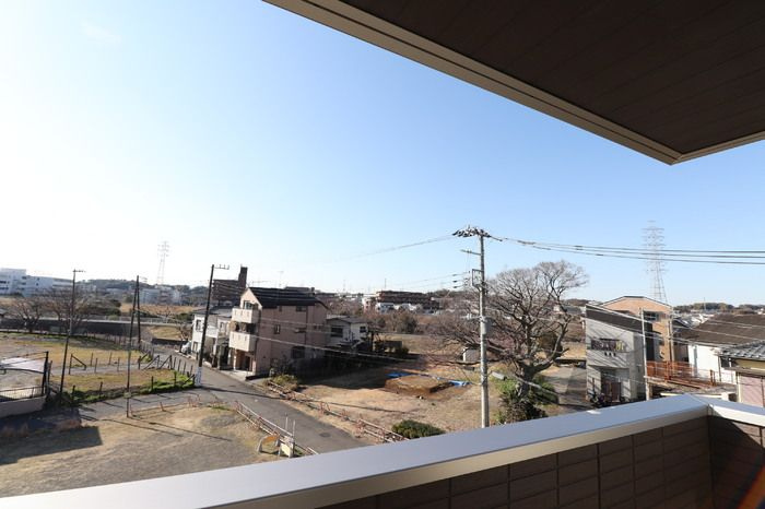 アベニール大倉山の展望