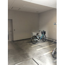エスリード長堀タワーの駐車場