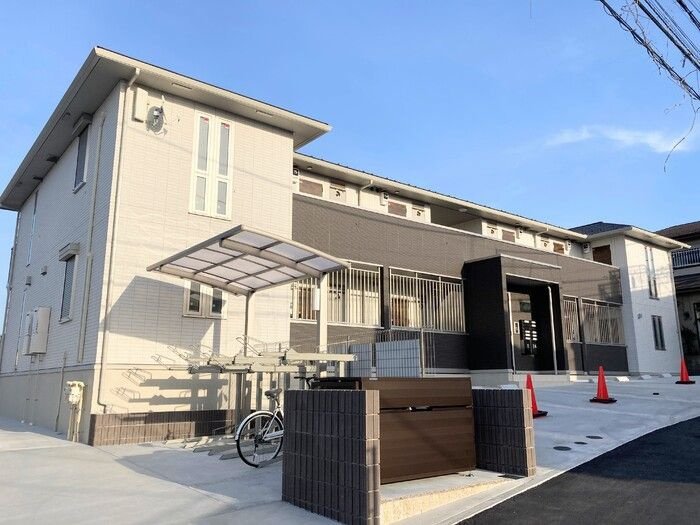 オリヴィア山手の外観