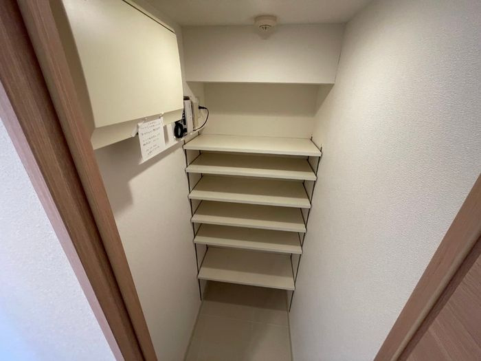 ザ・パークハウス横浜大口　Dの収納