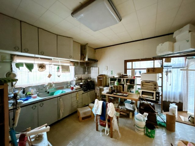 【キッチン】 | 大仙市四ツ屋字前田　戸建て | 【現況販売】約8帖のダイニングキッチンです。
