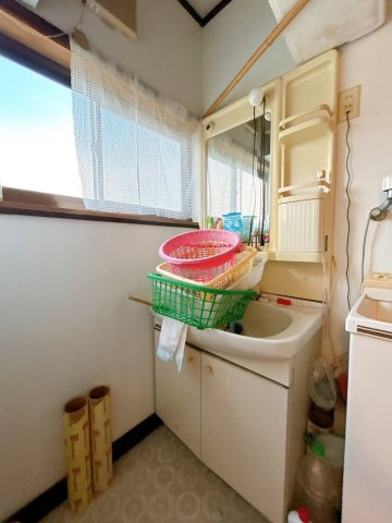 【洗面所】 | 大仙市四ツ屋字前田　戸建て | 【現況販売】洗面台です。