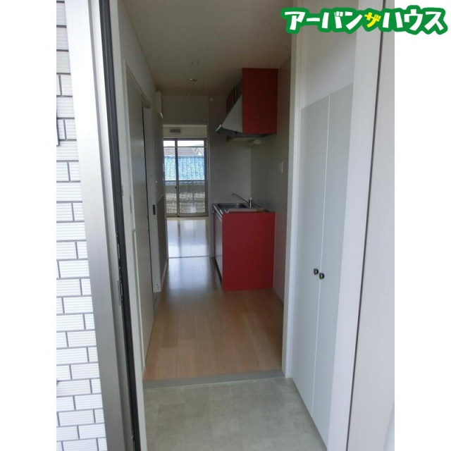 シャブランの玄関