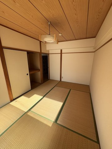 マノーホワイトの和室