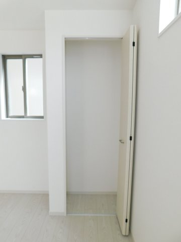 名古屋市緑区梅里２丁目の新築一戸建の収納|◇リビング収納◇　　リビングの荷物やお子様のおもちゃが片付き、リビングが広く使えます♪