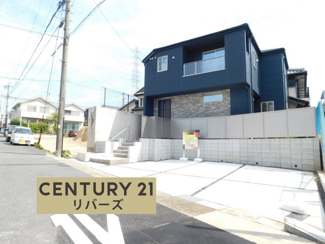 名古屋市緑区梅里２丁目の新築一戸建の外観|☆最終１棟☆　　新価格！！いつでも見学できます♪（お問合せ当日、平日、水曜、夜間でもＯＫ）　長期優良住宅！　敷地４３．５９坪！　駐車並列３台ＯＫ！　リビング１９．１帖！　プライベートガーデン付き♪