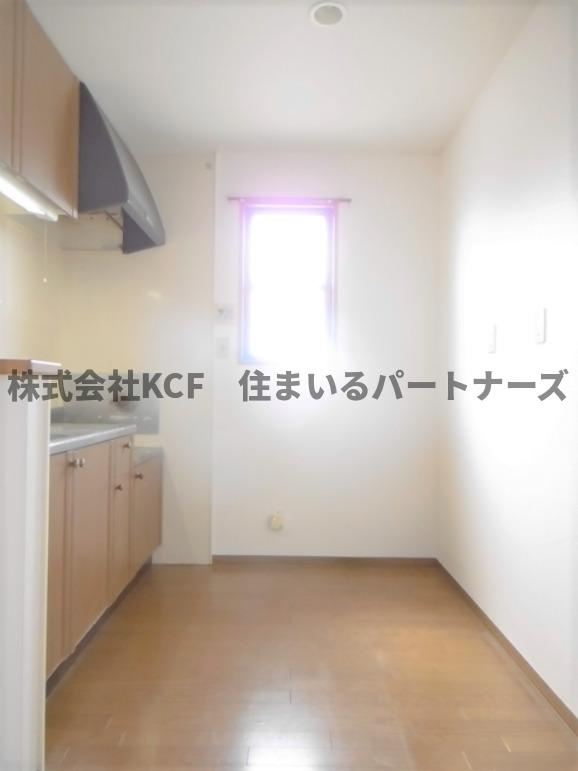 ファミールのキッチン|コンパクトなキッチンで掃除もラクラク