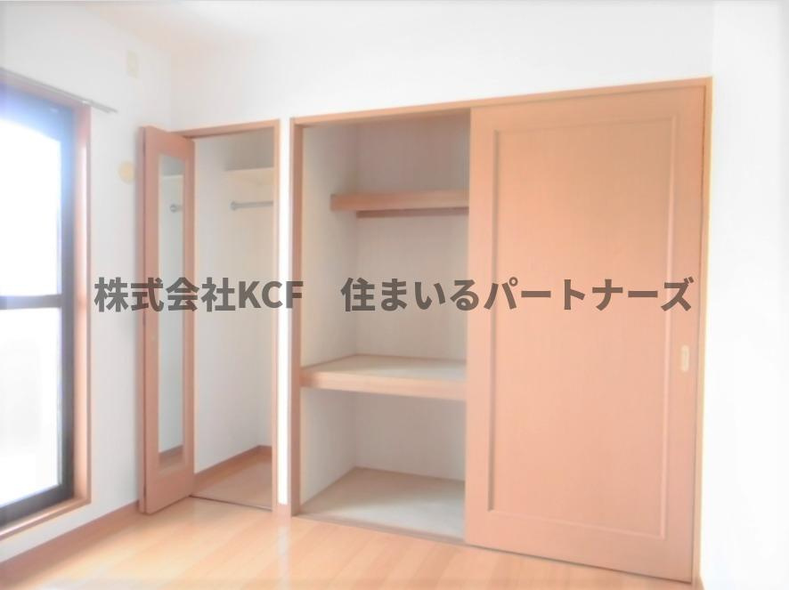 グローイングコートの収納|専用の収納スペースです