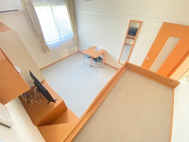 レオパレス鈴木のその他