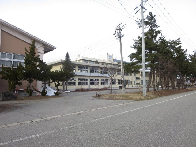 【周辺】 | 大仙市藤木字八幡腰　戸建て | 【周辺環境】大曲南中学校まで約500ｍ
