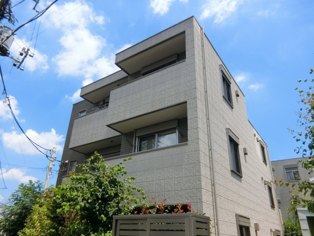 メゾン白樺中野坂上Ｓ棟の外観