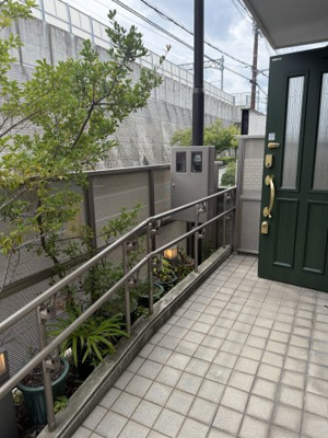 【エントランス】 | 西宮市安井町一戸建て