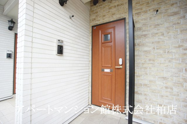 ラフィネの玄関|※別号室参考写真です ※現況優先