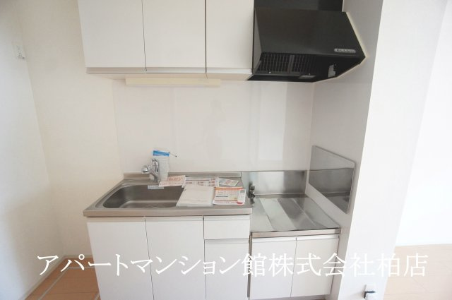 ラフィネのキッチン|※別号室参考写真です ※現況優先