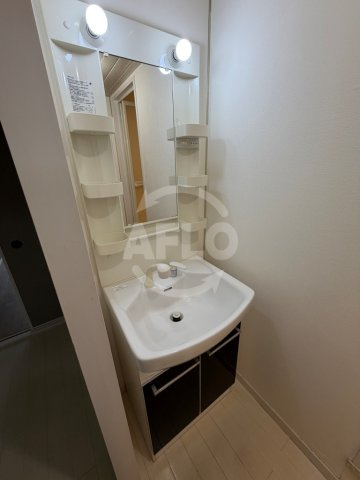 マルビシマンション南森町(旧マルビシマンション末広町)の独立洗面台|マルビシマンション末広町　脱衣独立洗面台