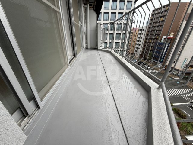 マルビシマンション南森町(旧マルビシマンション末広町)のバルコニー|マルビシマンション末広町　バルコニー