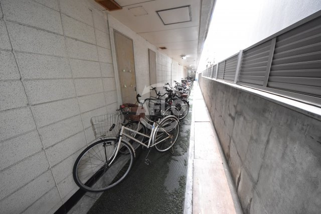 マルビシマンション南森町(旧マルビシマンション末広町)のその他共用部分|マルビシマンション南森町　駐輪場