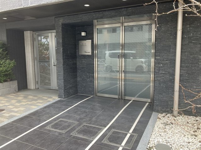 エグザ東京イーストヴェローナのエントランス