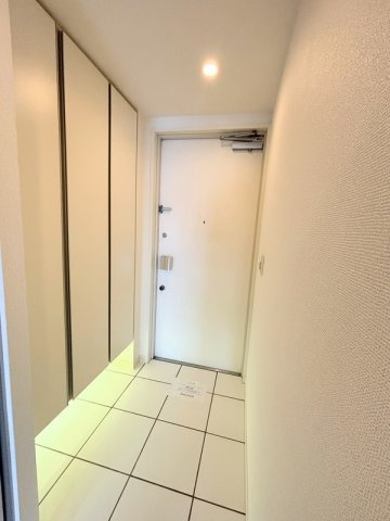 Ｂｒｉｌｌｉａ銀座ｉｄの玄関