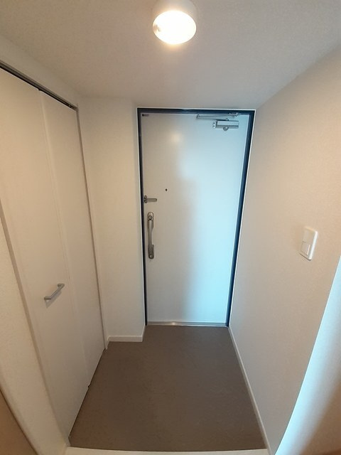 グランシャトル　高崎の玄関