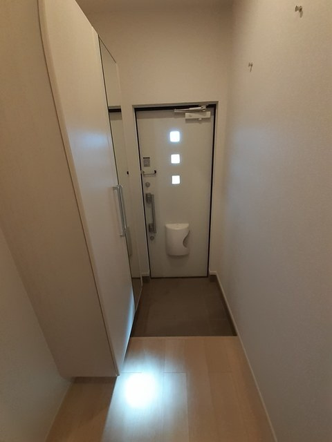 コンフォール　Ａの玄関