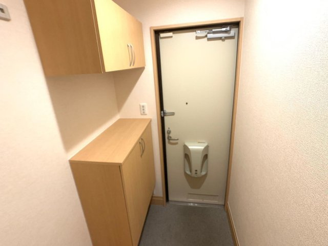 トアロード　Ⅱの玄関|玄関口