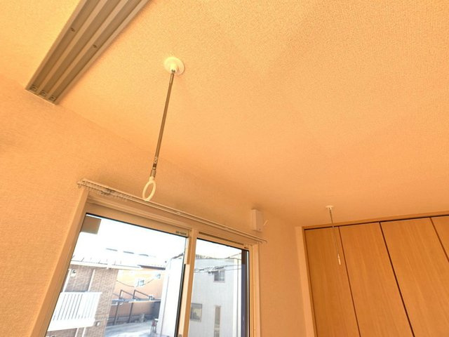 トアロード　Ⅱのその他|雨の日でも安心室内物干し