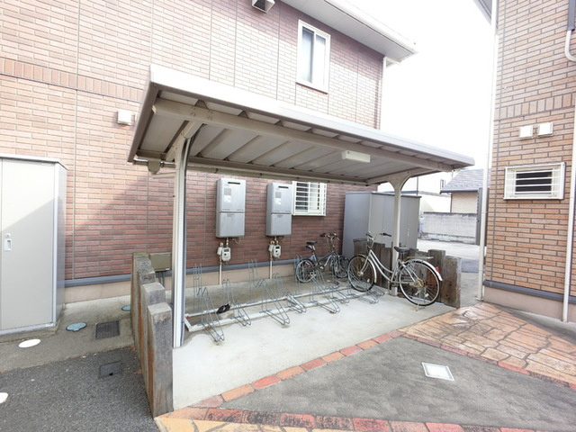 リビングタウン下石倉　Ｄのその他|駐輪場