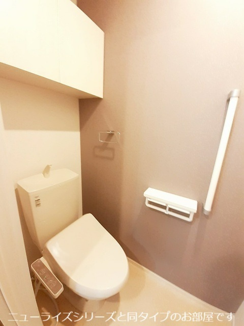 鳥羽町アパートのトイレ
