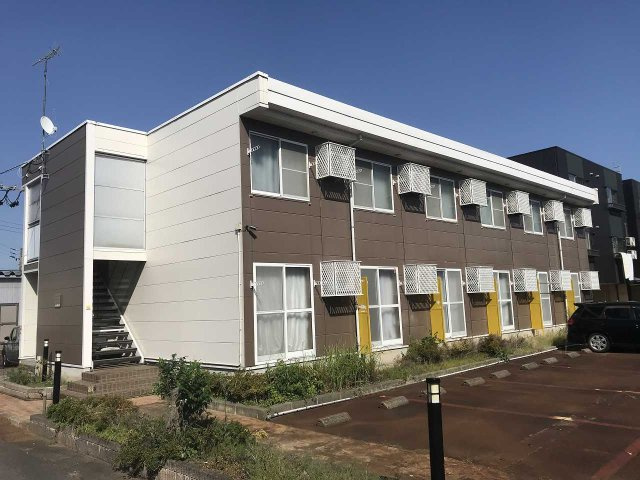 レオパレスフローラの外観
