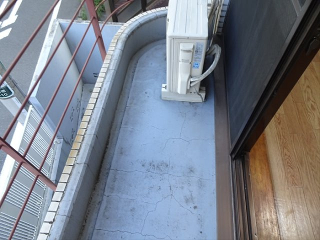 三和マンション3号館のバルコニー