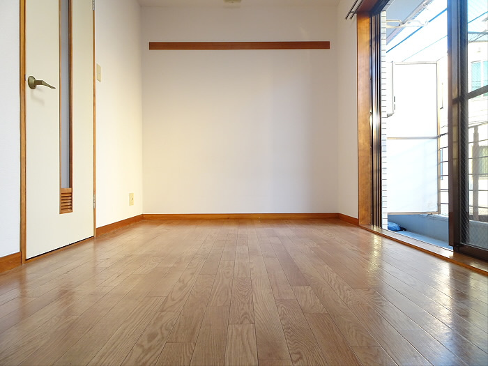 三和マンション3号館の寝室