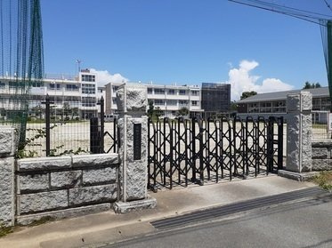 クレマチスの周辺|前橋市立元総社小学校まで1400m