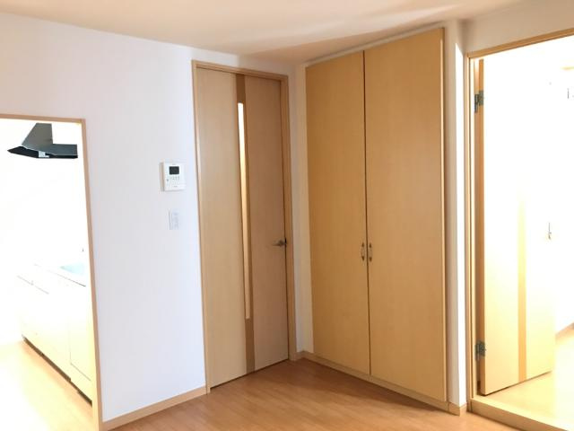 シェトアＺＥＮの収納|リビング収納