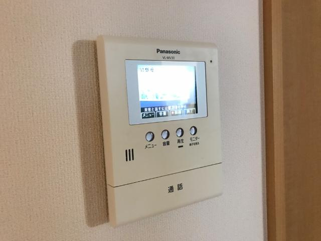 シェトアＺＥＮの内装|カメラ付インターホン
