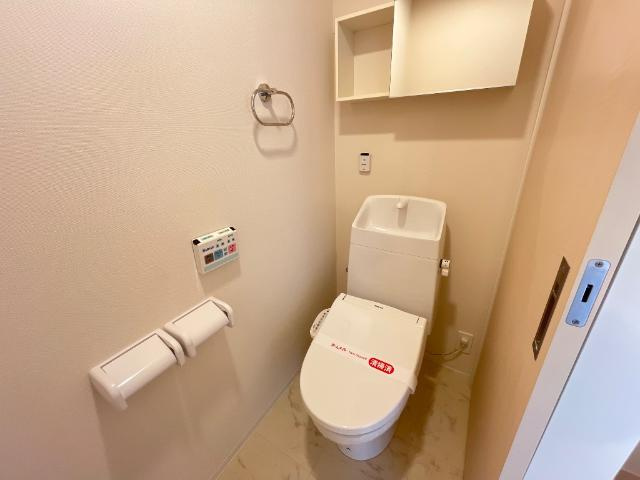 コンフォールのトイレ|シャワー付トイレ