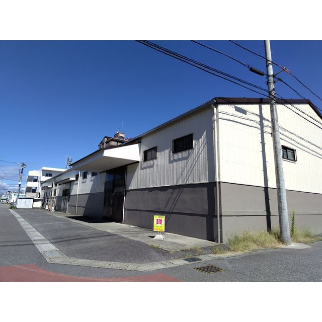 岐阜市茜部菱野４丁目の倉庫