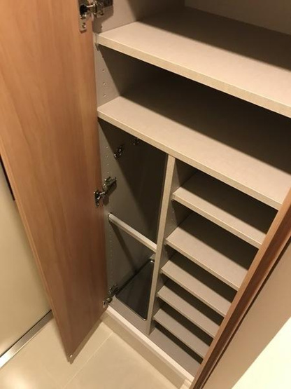 【玄関】