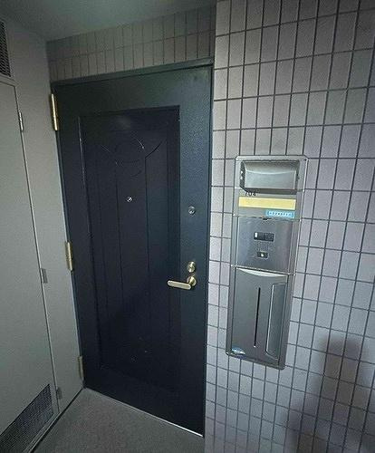【玄関】