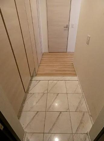 【玄関】