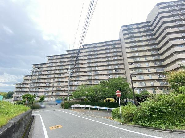 グリーンタウン香里ヶ丘B棟の画像