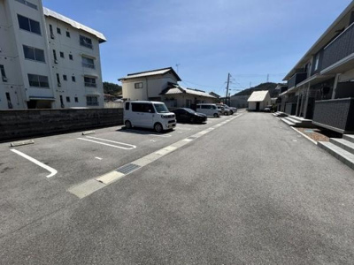 【駐車場】 | フォンテーヌ目久美