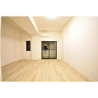 【内装】 | CRESCENT COURT