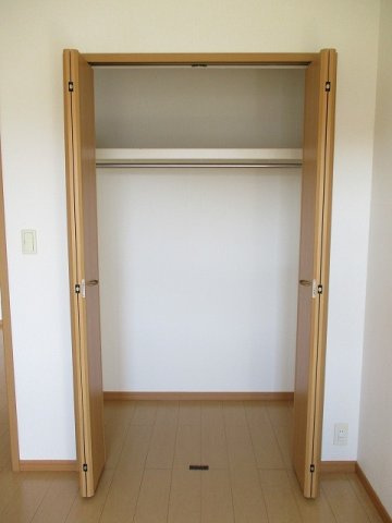 フレッシュリーガーデンＡの収納