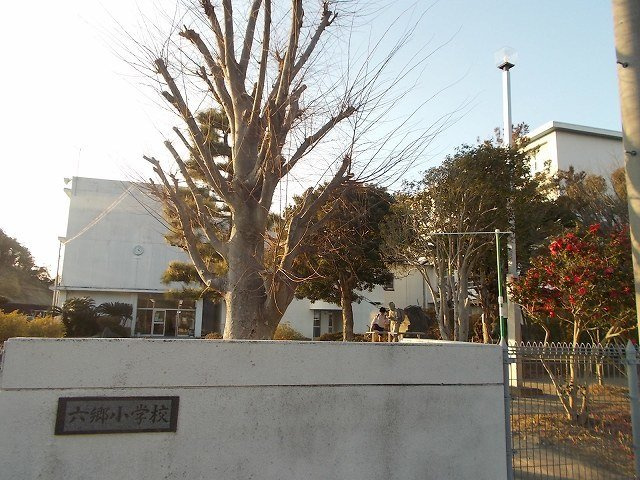 【周辺】 | サラスワティＢ | 菊川市立六郷小学校まで1700m