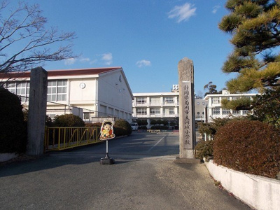【周辺】 | パセオ・デル・ソル | 菊川市立河城小学校まで1400m